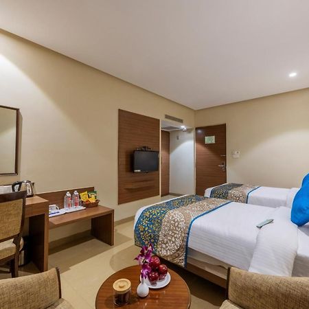 The Caliph Hotel, Mumbai Near Powai Lake Exteriér fotografie