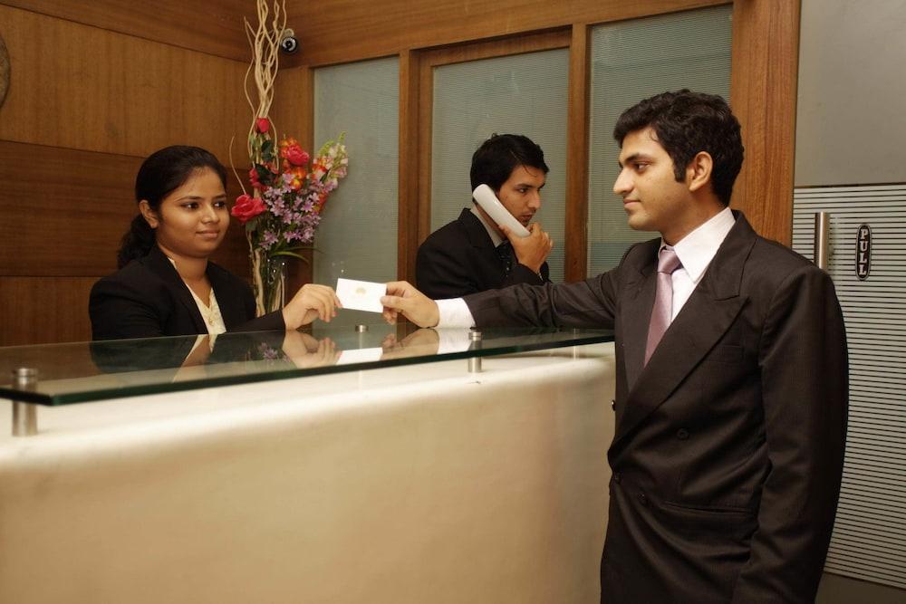 The Caliph Hotel, Mumbai Near Powai Lake Exteriér fotografie