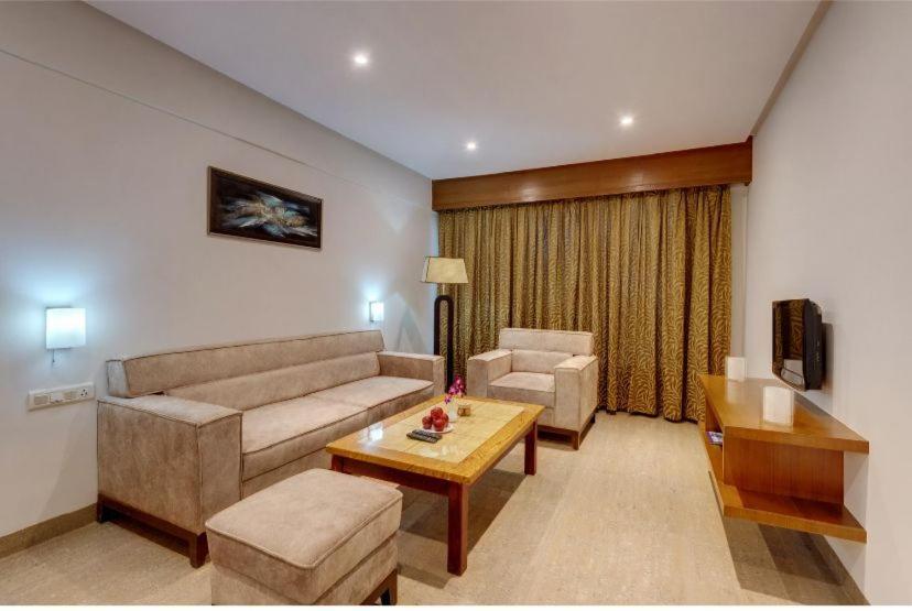 The Caliph Hotel, Mumbai Near Powai Lake Exteriér fotografie